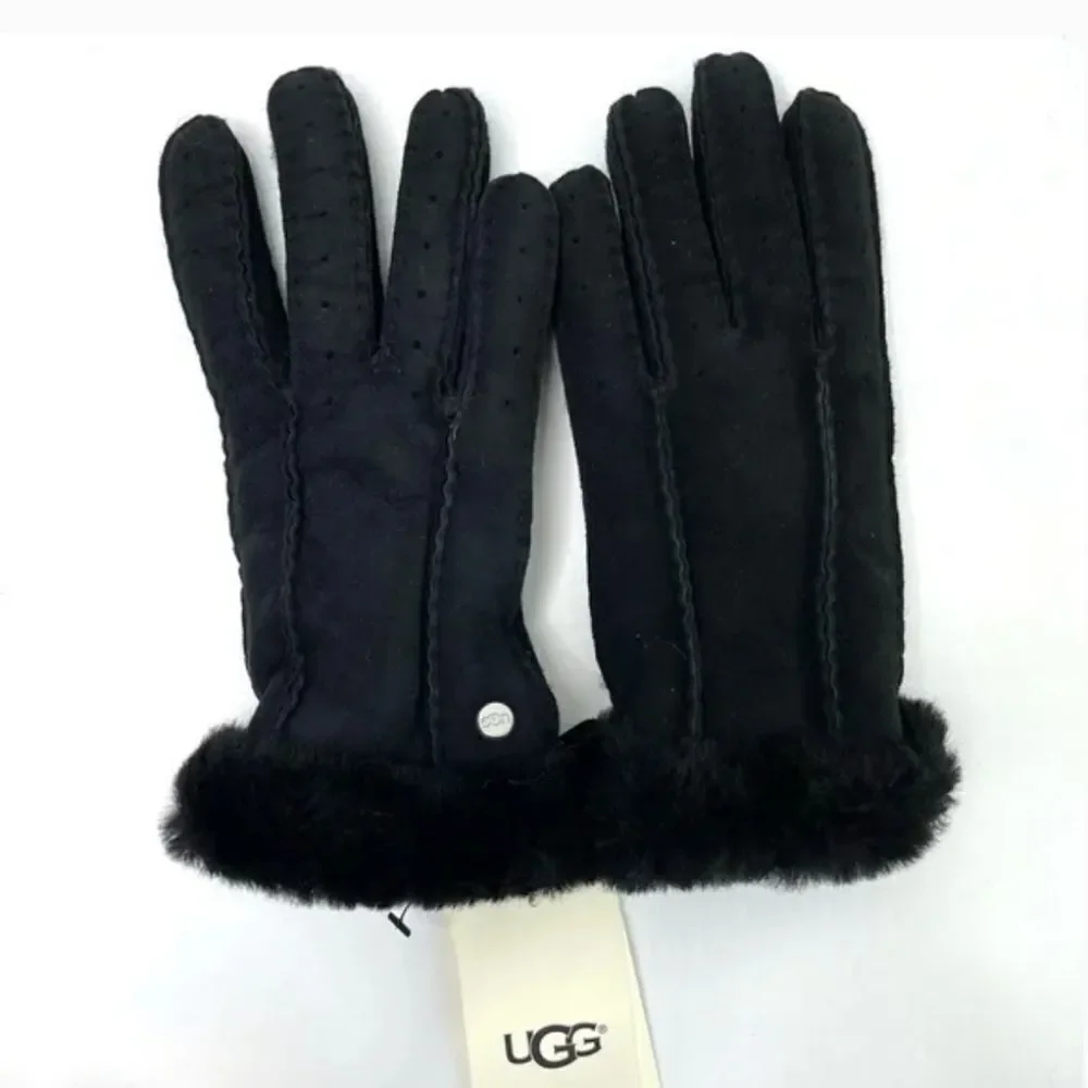 UGG Classic Perforated Genuine Dyed Shearling Gloves Black NEW w tag Size Small